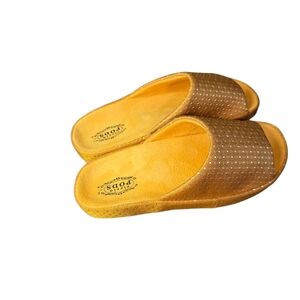 Ciccia Bella Persimmon Slides